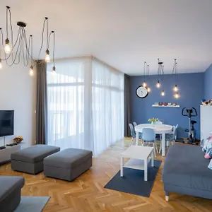 Veleslavin Apartment Prag